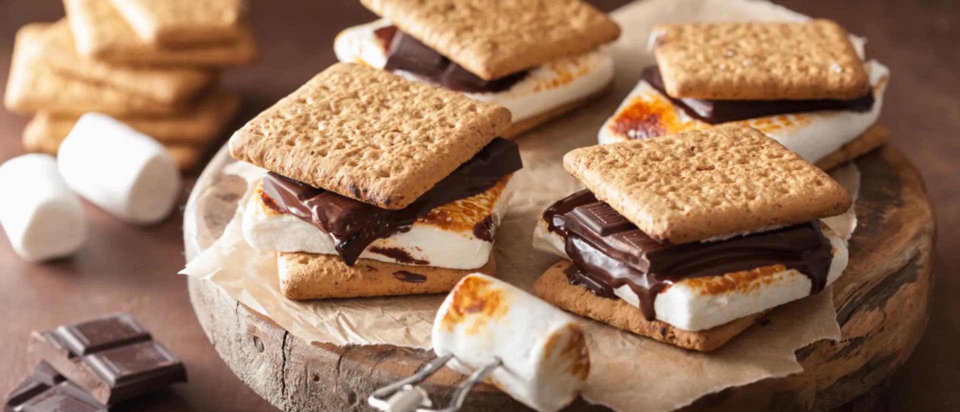 National S’mores Day – August 10 1 MjA4Mzc4NTQ4NzMyMzA2ODg1