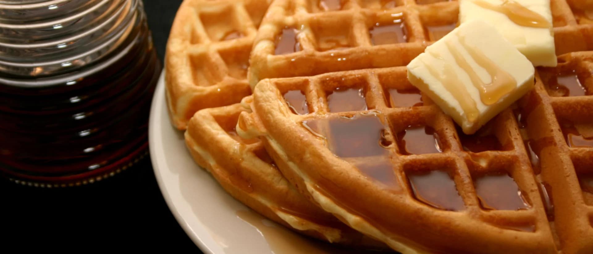 National Waffle Day – A Sweet and Crispy Celebration 1 MjA4NTkyNzI0MjU1ODQzNjM1